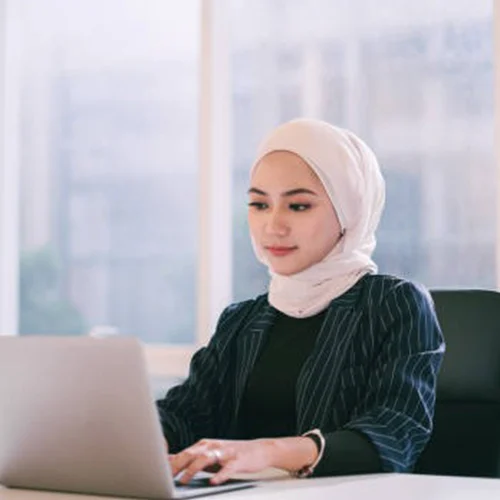 Ratna Pratiwi